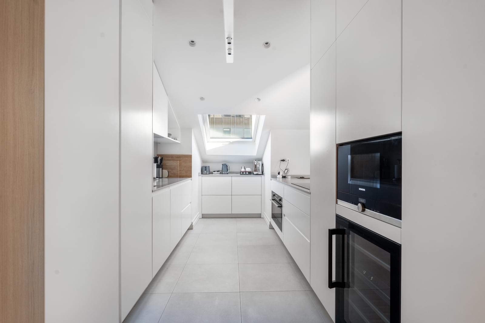 Apartamento T4 com piscina, El Corte Inglés, Lisboa - Imagem 21