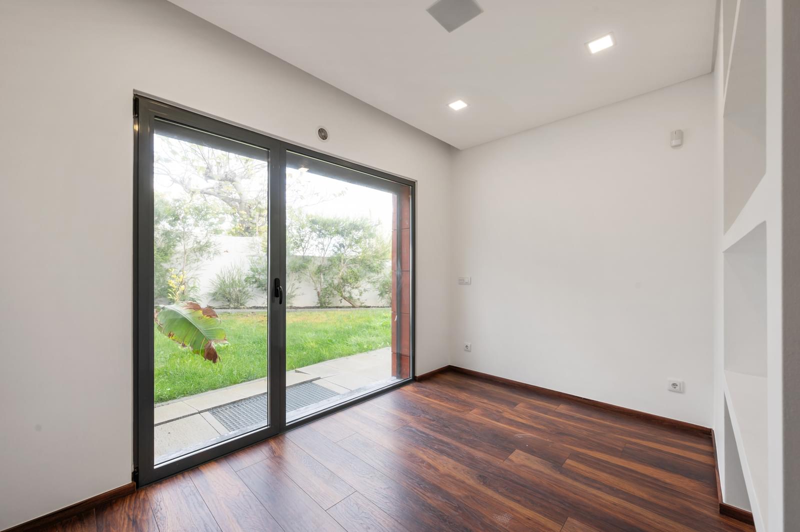 Moradia T3 + 1 com estacionamento, Atiba, Cascais - Imagem 11