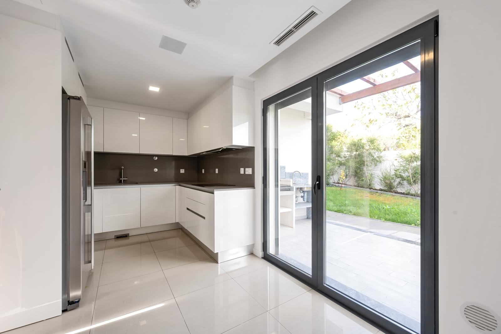 Moradia T3 + 1 com estacionamento, Atiba, Cascais - Imagem 9