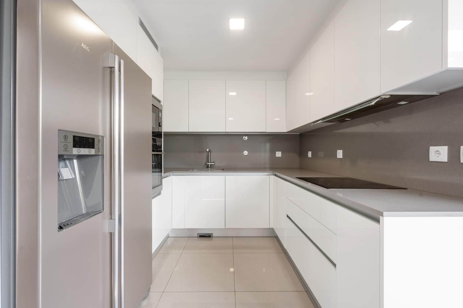 Moradia T3 + 1 com estacionamento, Atiba, Cascais - Imagem 8