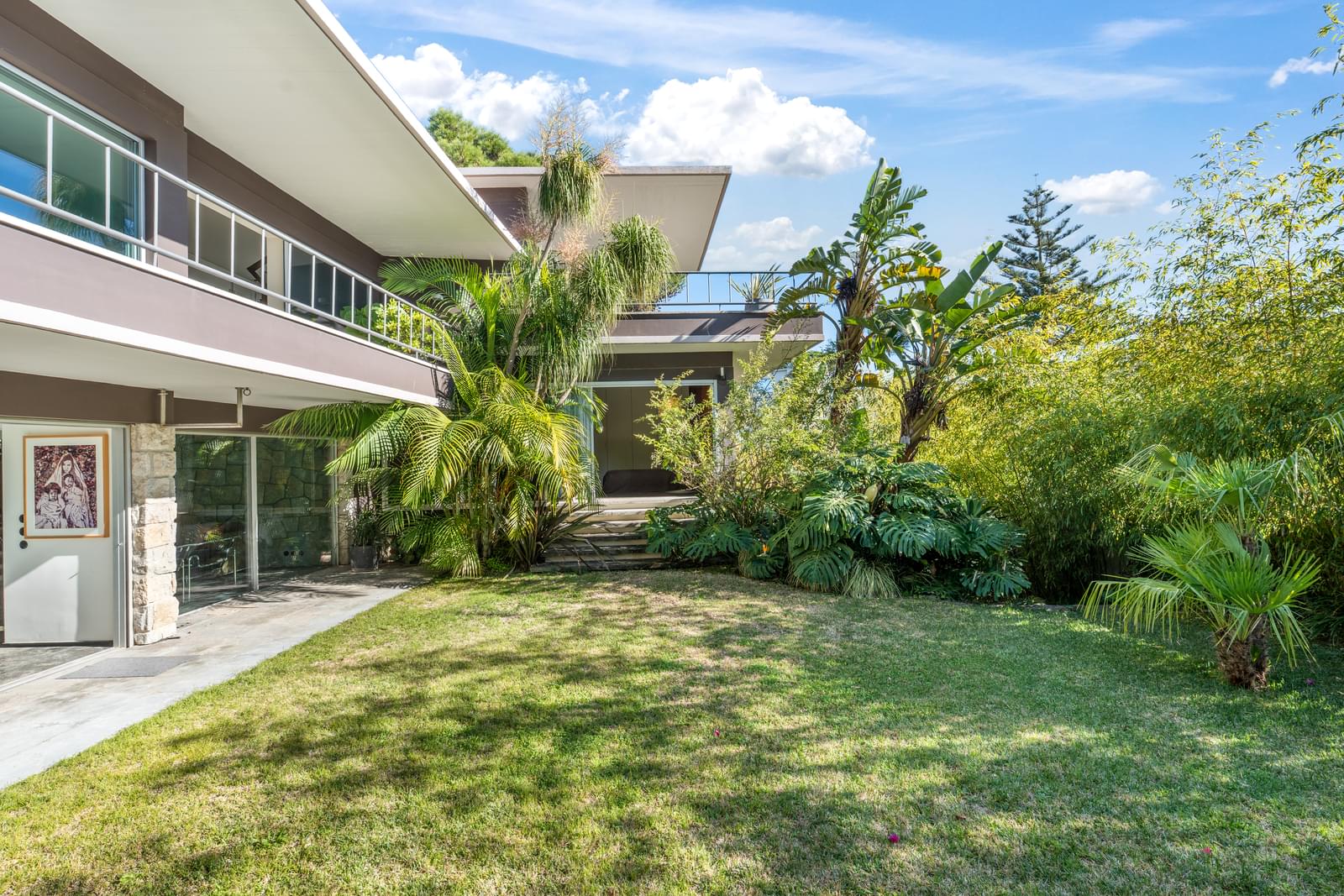 6 Bedroom Villa/Townhouse's Image 6