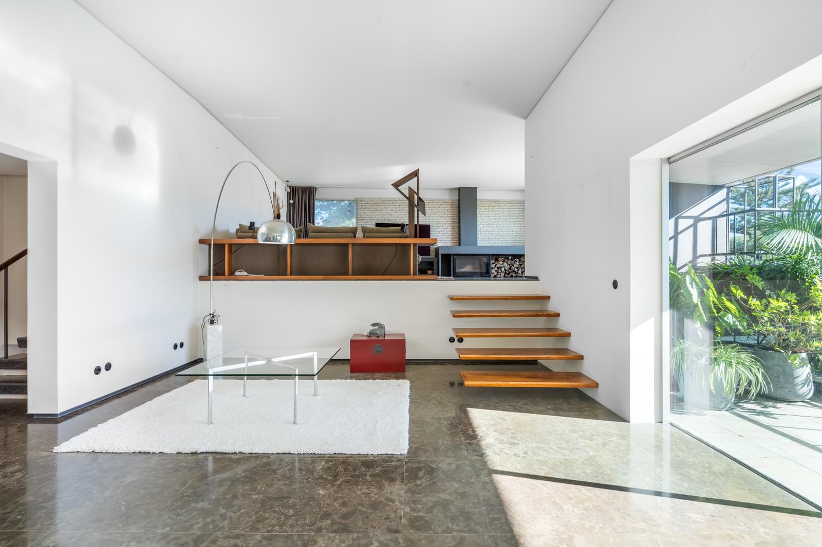 6 Bedroom Villa/Townhouse's Image 17