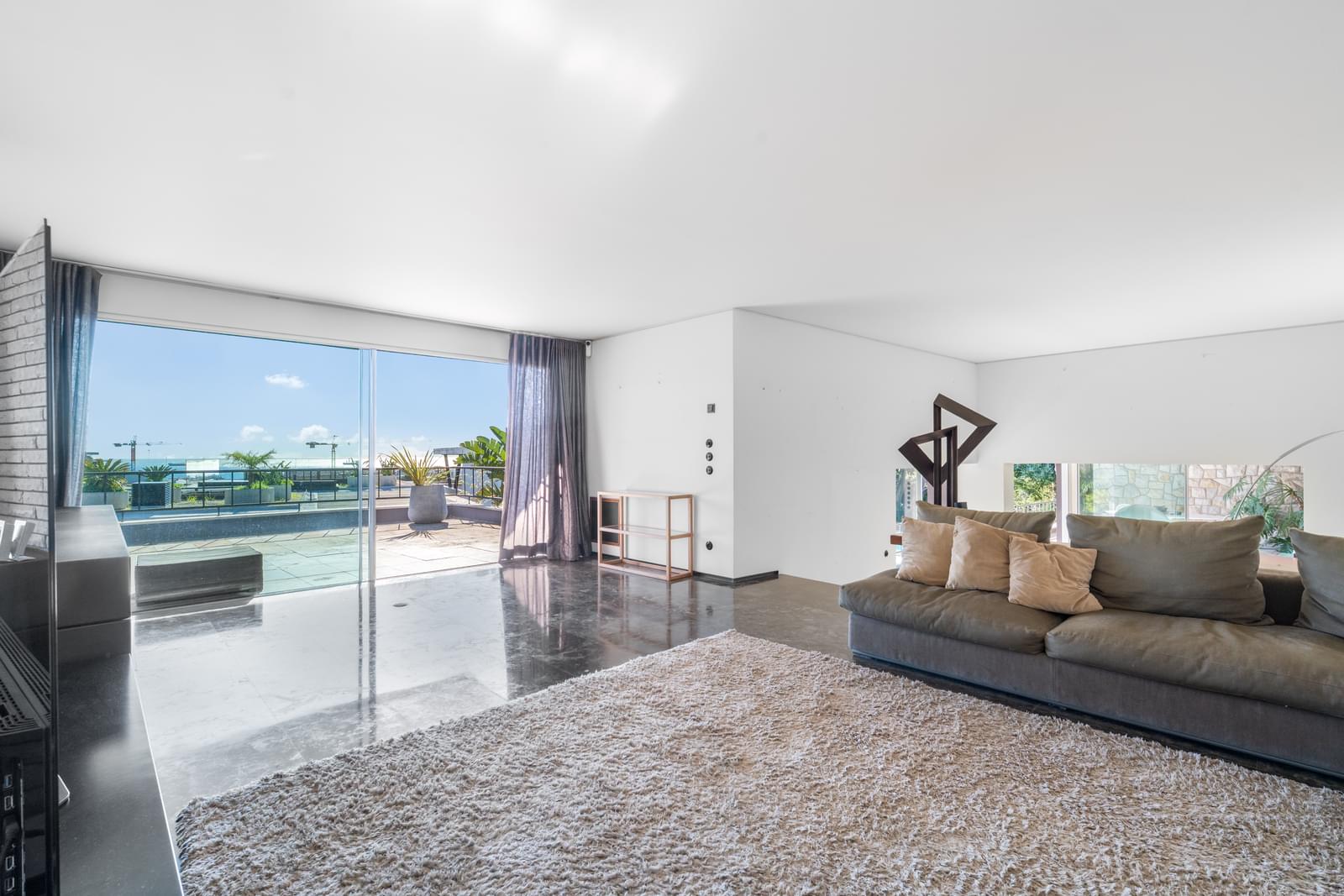 6 Bedroom Villa/Townhouse's Image 52