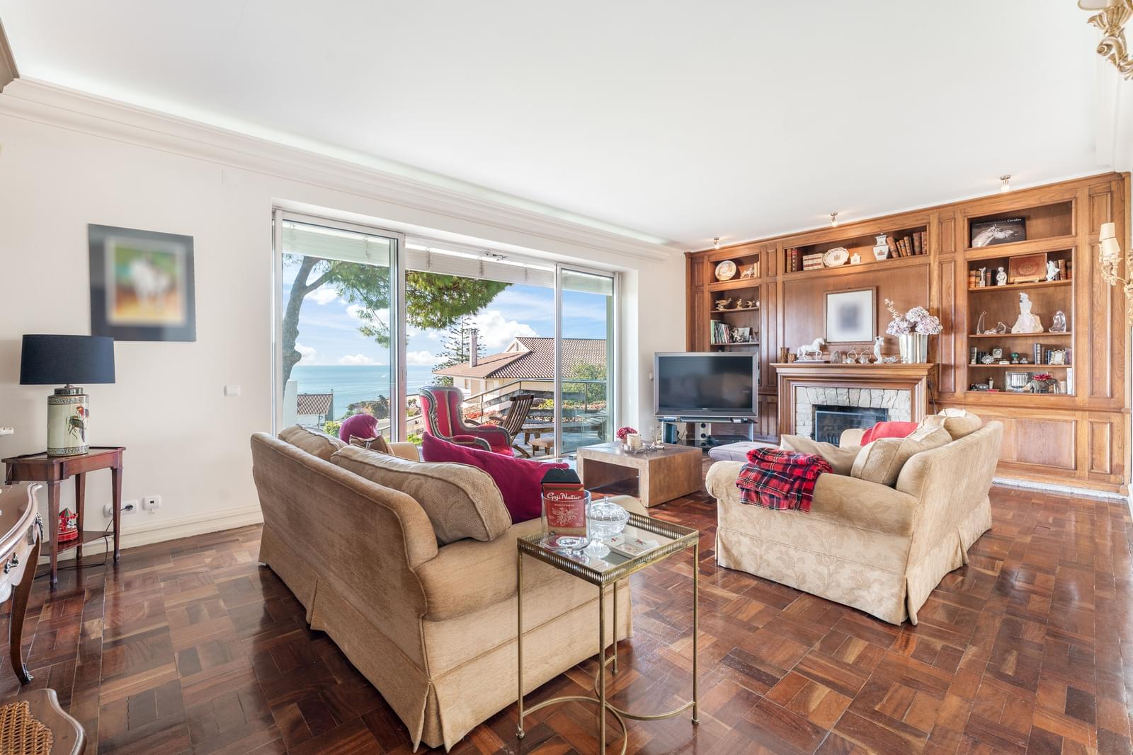 5 Bedroom Villa/Townhouse's Image 14
