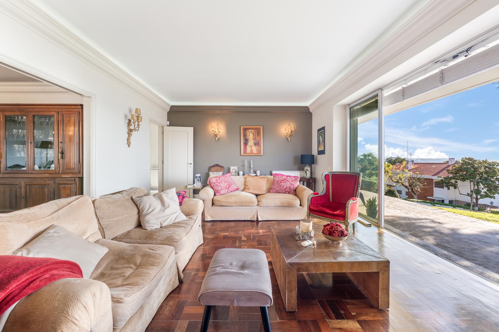 5 Bedroom Villa/Townhouse's Image 16
