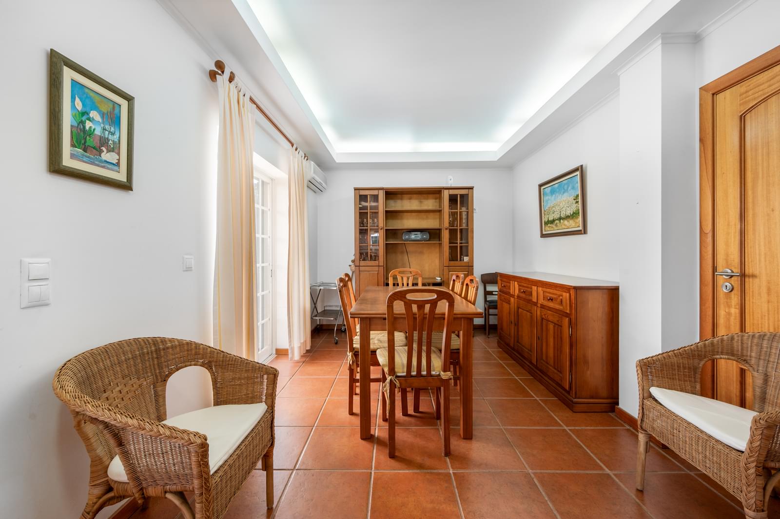 Moradia Isolada T3 com jardim, Aroeira, Almada - Imagem 12