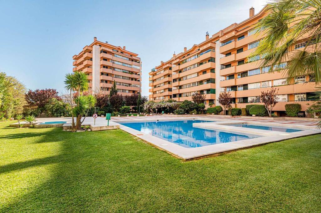 2 Bedroom Apartment with swimming pool, Alameda da Guia, Cascais 2536418705