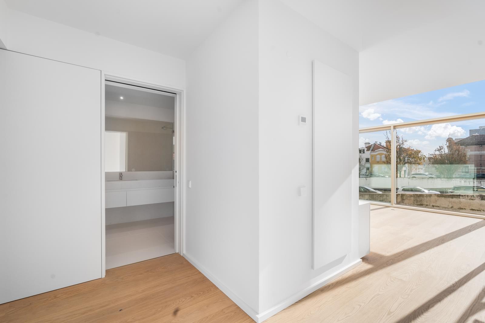 Apartamento T1 + 1 com vista, Campo Pequeno, Lisboa - Imagem 26