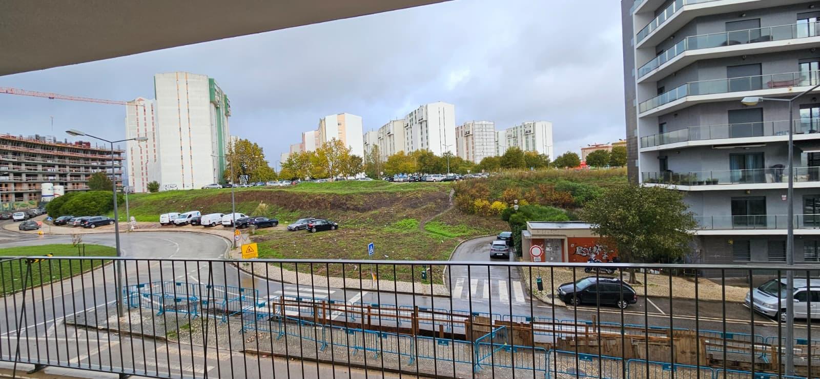 Apartamento T3 com piscina, Santo António dos Cavaleiros, Loures - Imagem 24