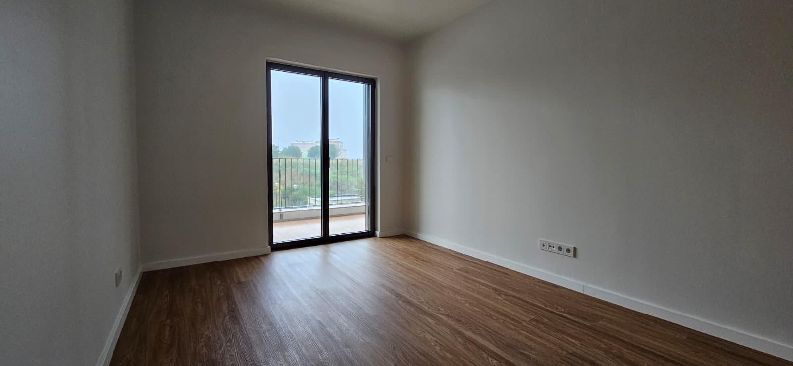 Apartamento T3 com piscina, Santo António dos Cavaleiros, Loures - Imagem 18