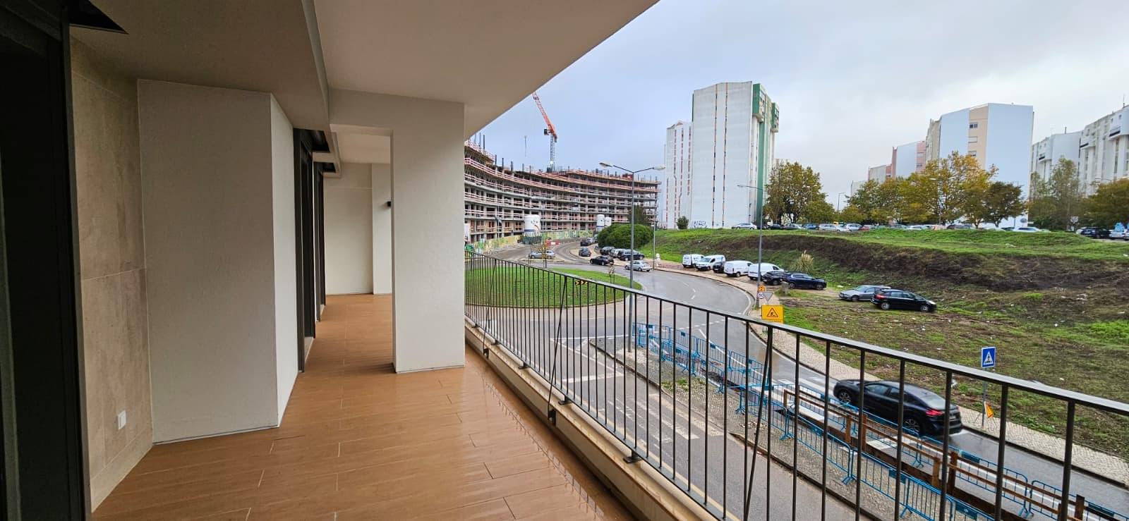 Apartamento T3 com piscina, Santo António dos Cavaleiros, Loures - Imagem 21