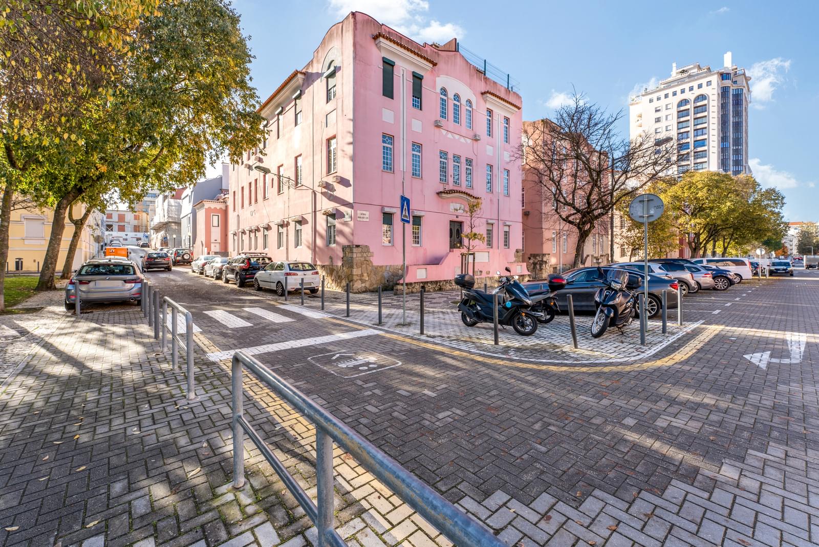 Apartamento T7, Campo Pequeno, Lisboa - Imagem 37