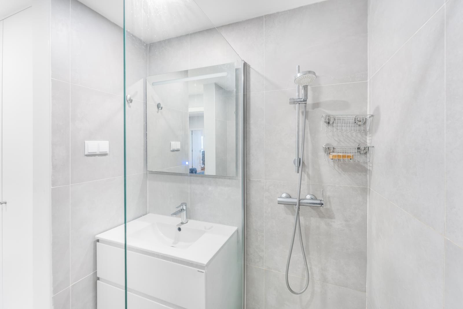 Apartamento T1 + 1 com vista, Arroios, Lisboa - Imagem 9