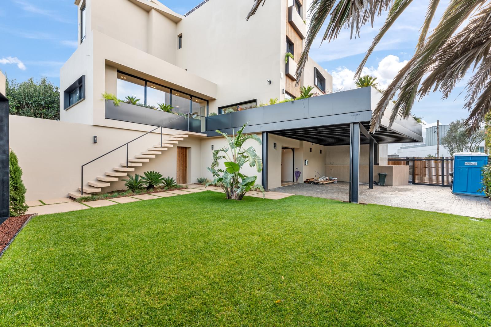 4 Bedroom Villa/Townhouse's Image 10