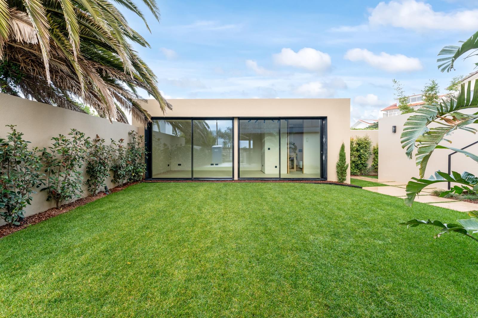 4 Bedroom Villa/Townhouse's Image 11
