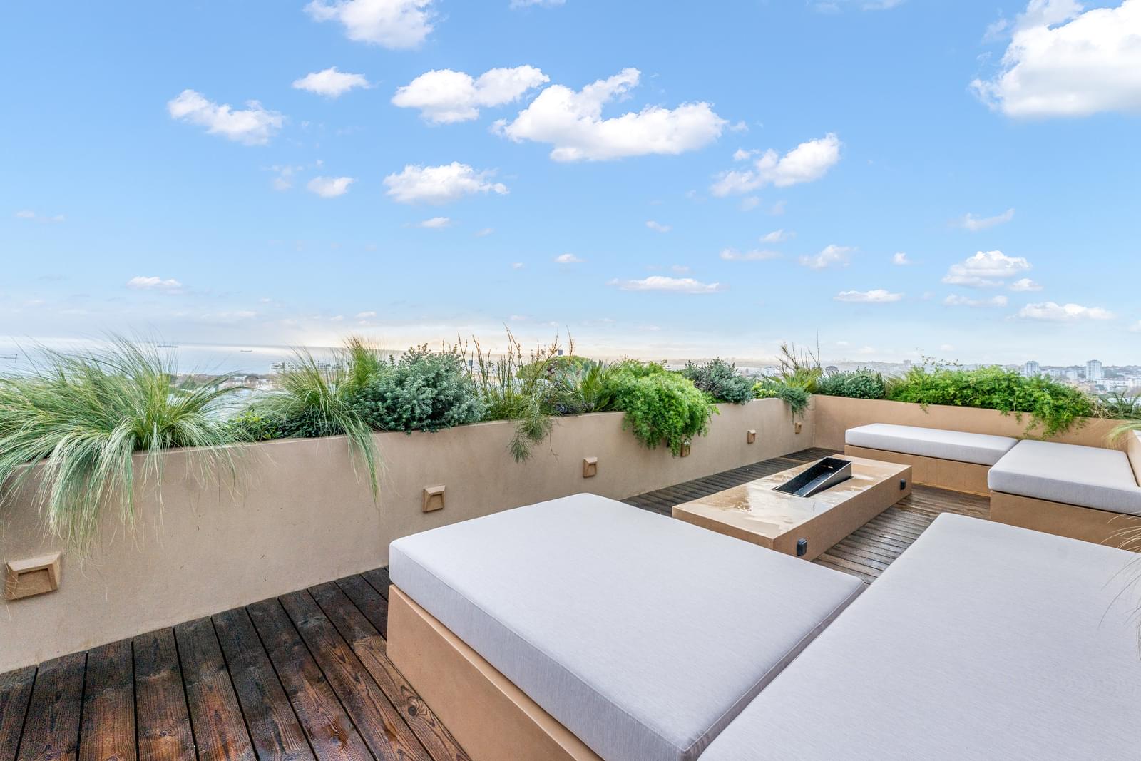 4 Bedroom Villa/Townhouse's Image 36