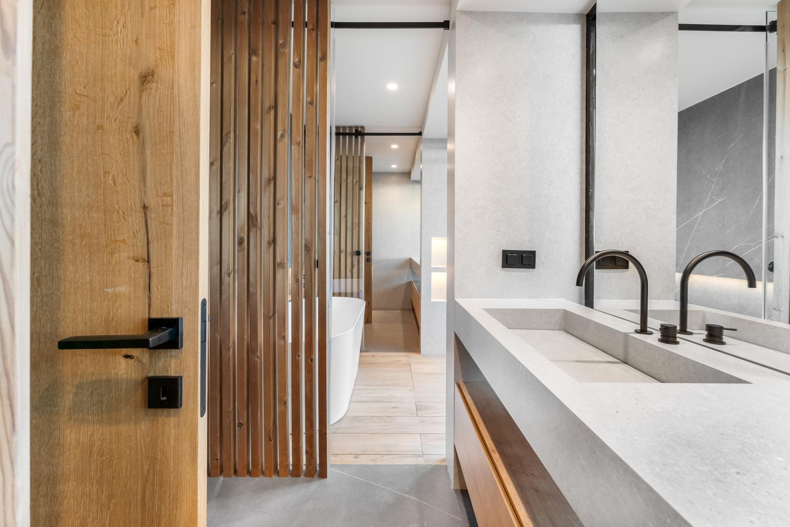 4 Bedroom Villa/Townhouse's Image 43