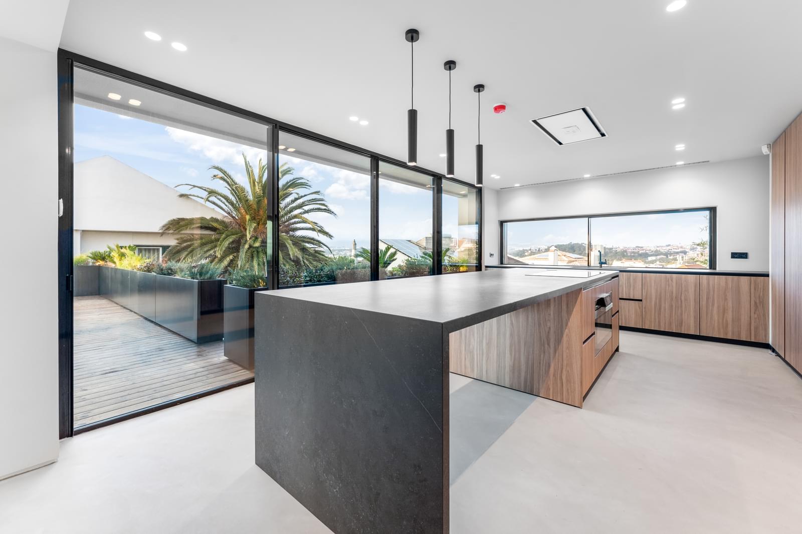 4 Bedroom Villa/Townhouse's Image 19