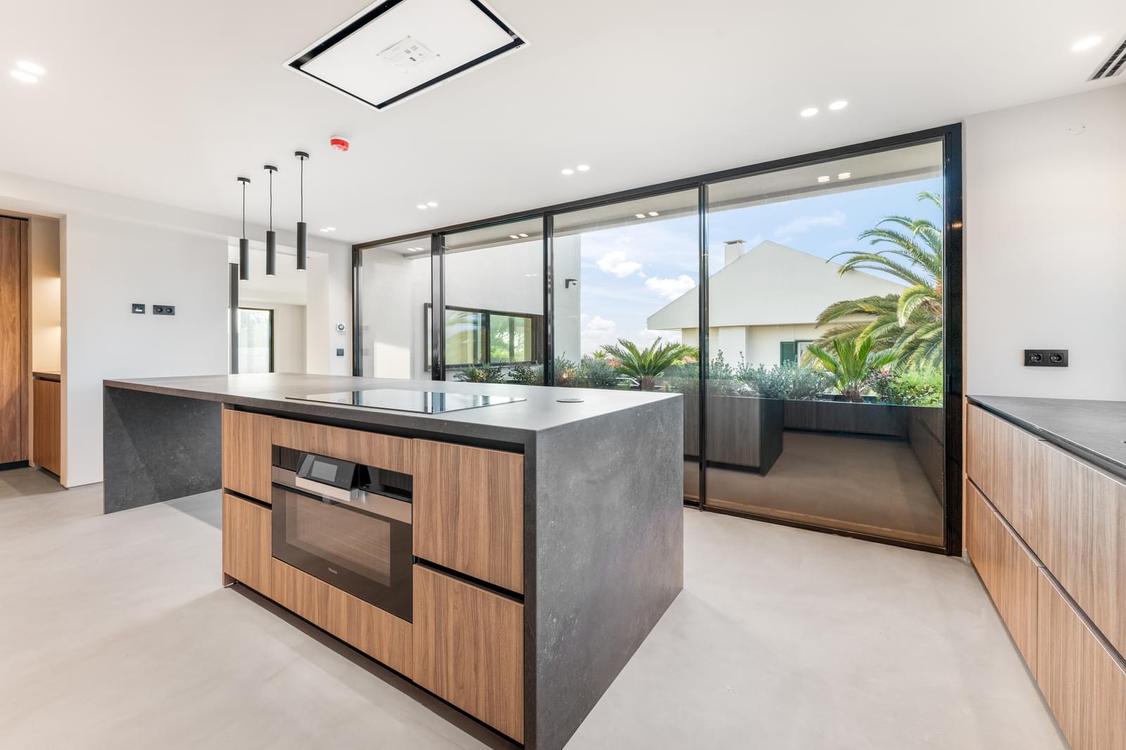 4 Bedroom Villa/Townhouse's Image 18