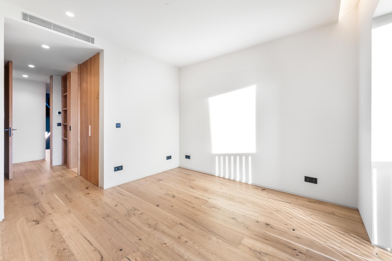 4 Bedroom Villa/Townhouse's Image 51