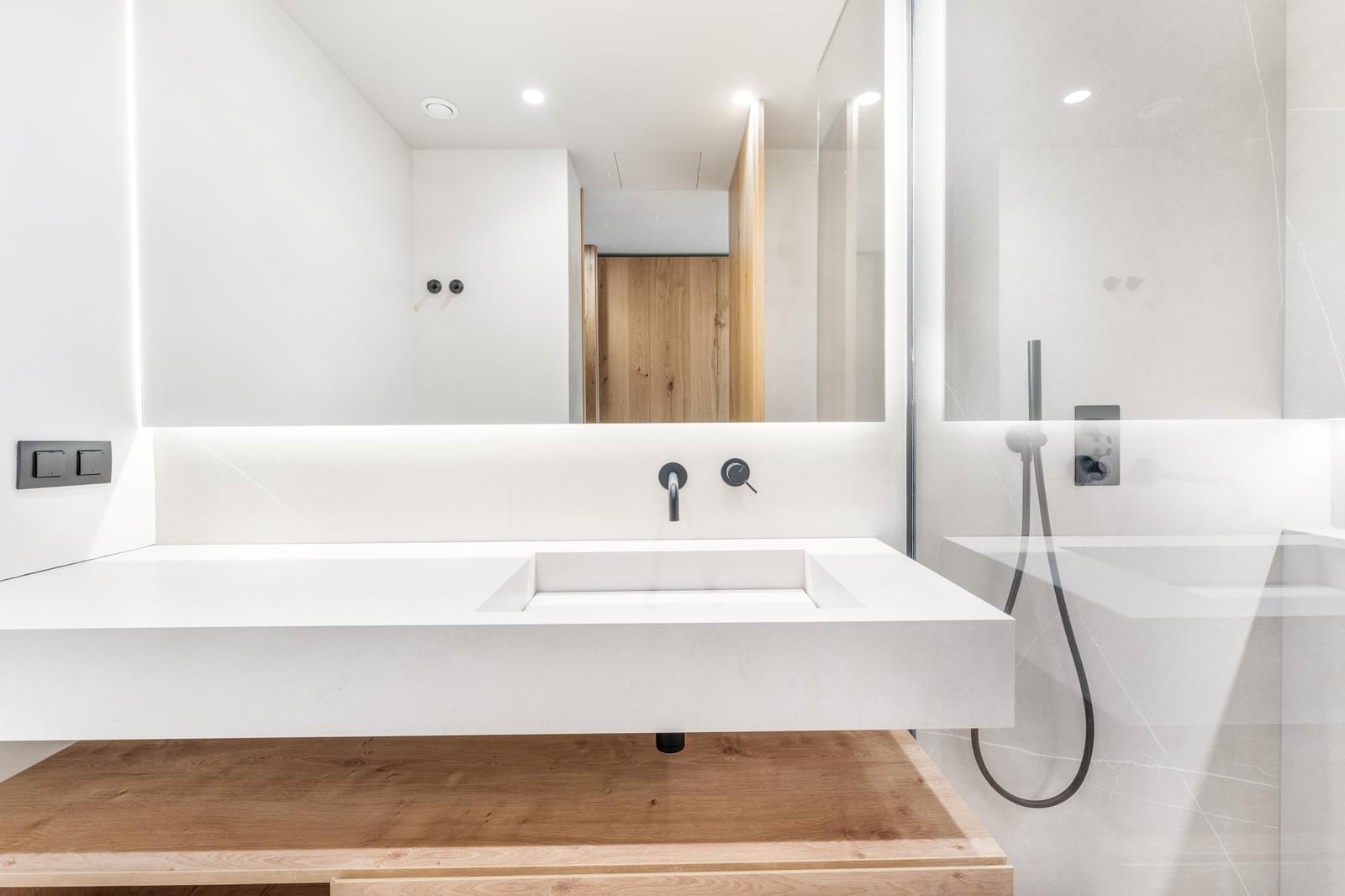 4 Bedroom Villa/Townhouse's Image 52