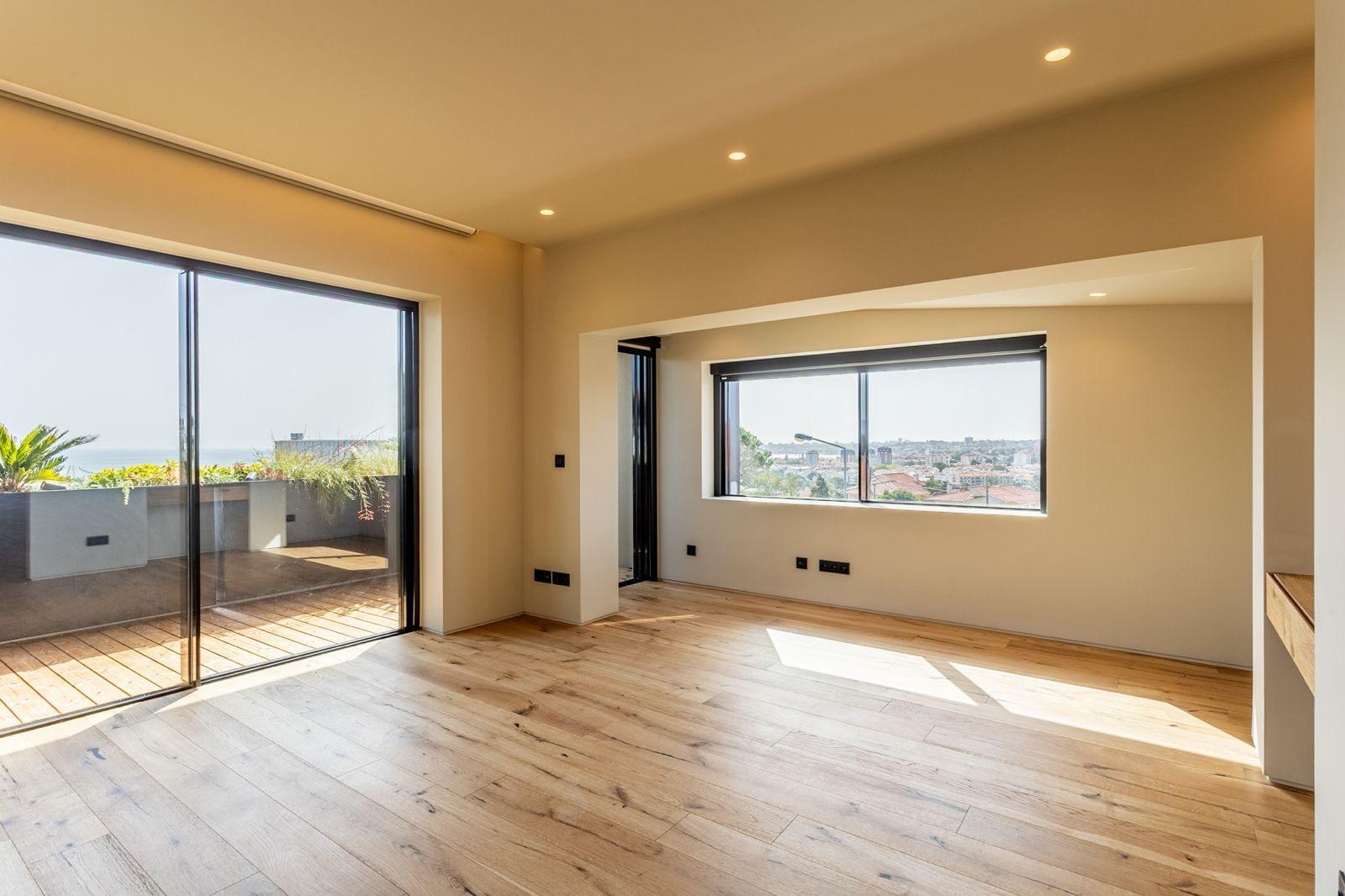 4 Bedroom Villa/Townhouse's Image 21