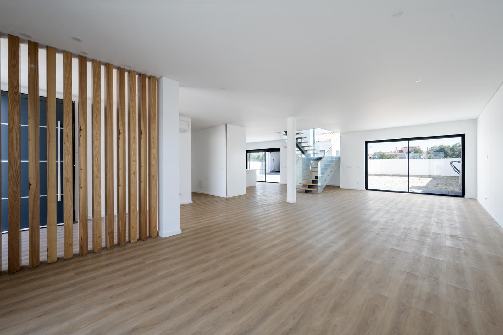 4 Bedroom Villa/Townhouse's Image 7