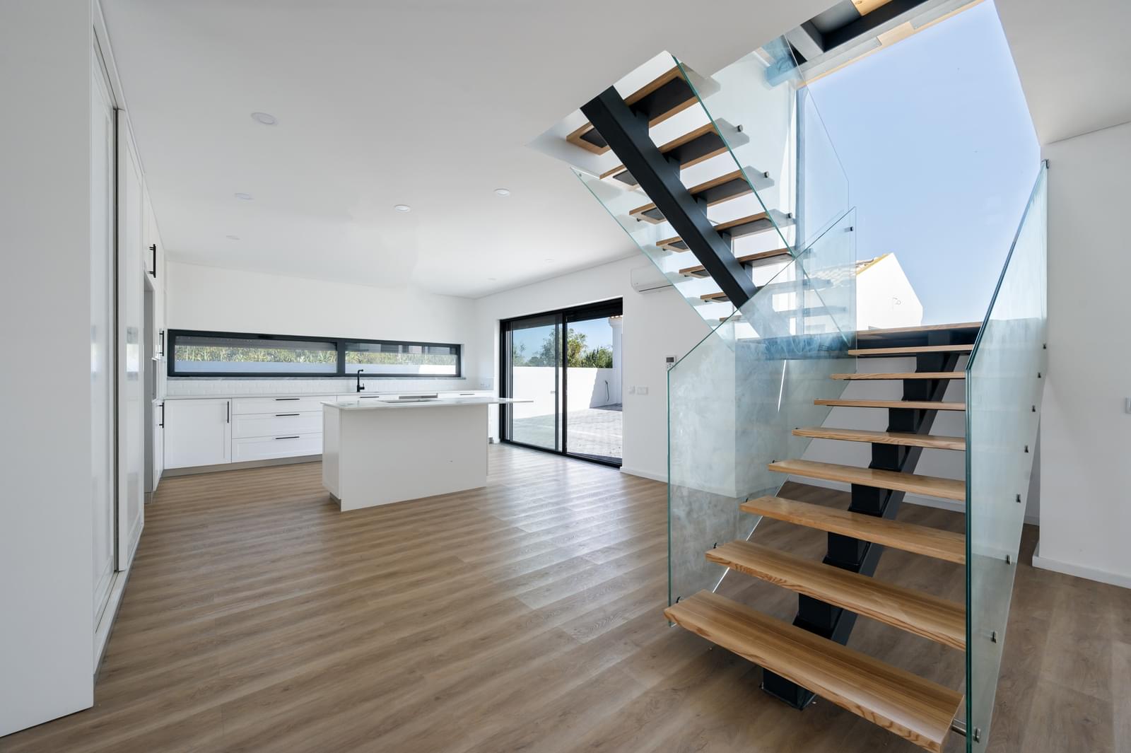 4 Bedroom Villa/Townhouse's Image 17