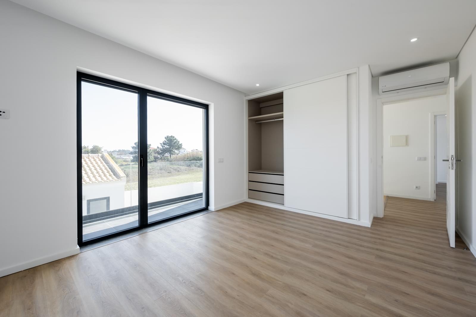 4 Bedroom Villa/Townhouse's Image 23
