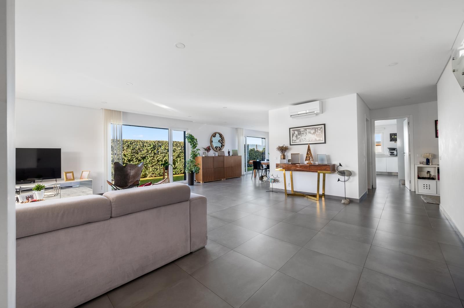 3 Bedroom Villa/Townhouse's Image 44