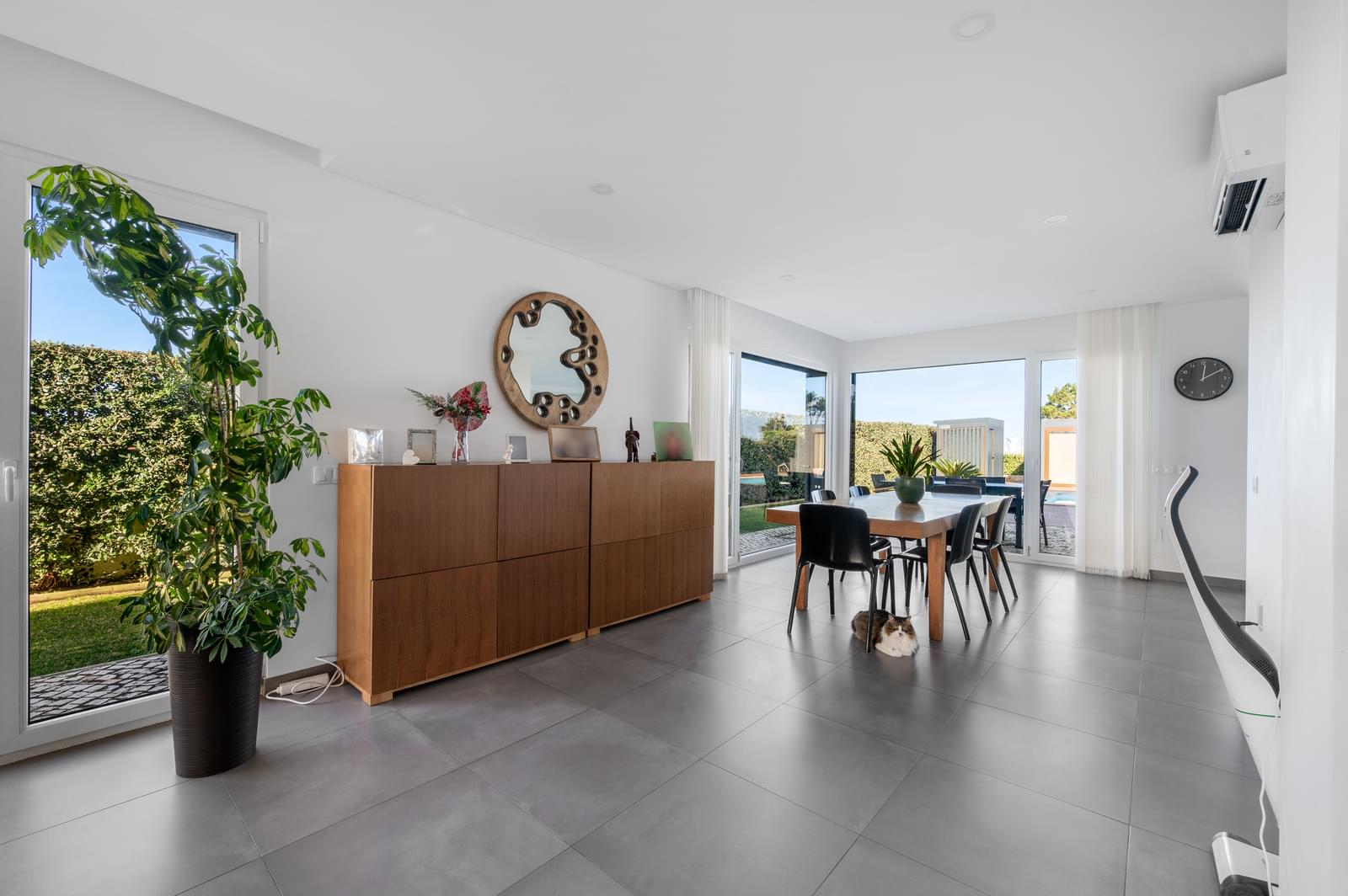 3 Bedroom Villa/Townhouse's Image 38