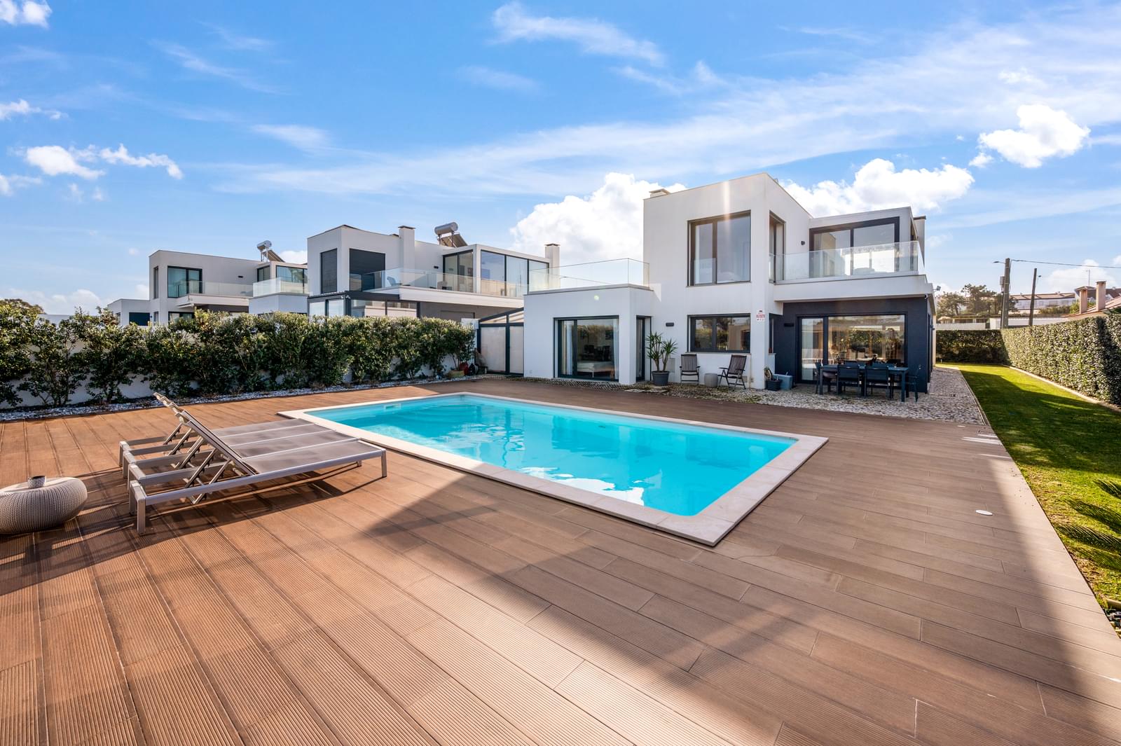 3 Bedroom Villa/Townhouse's Image 9