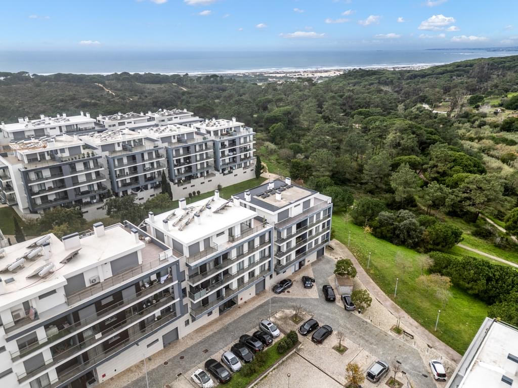 3 Bedroom Penthouse with a view, Aroeira, Almada 666048676