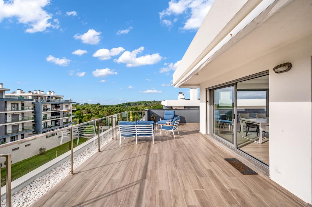 3 Bedroom Penthouse with a view Aroeira Almada