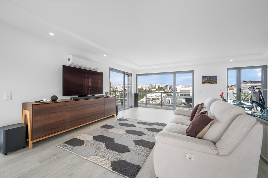3 Bedroom Penthouse with a view, Aroeira, Almada 666048676