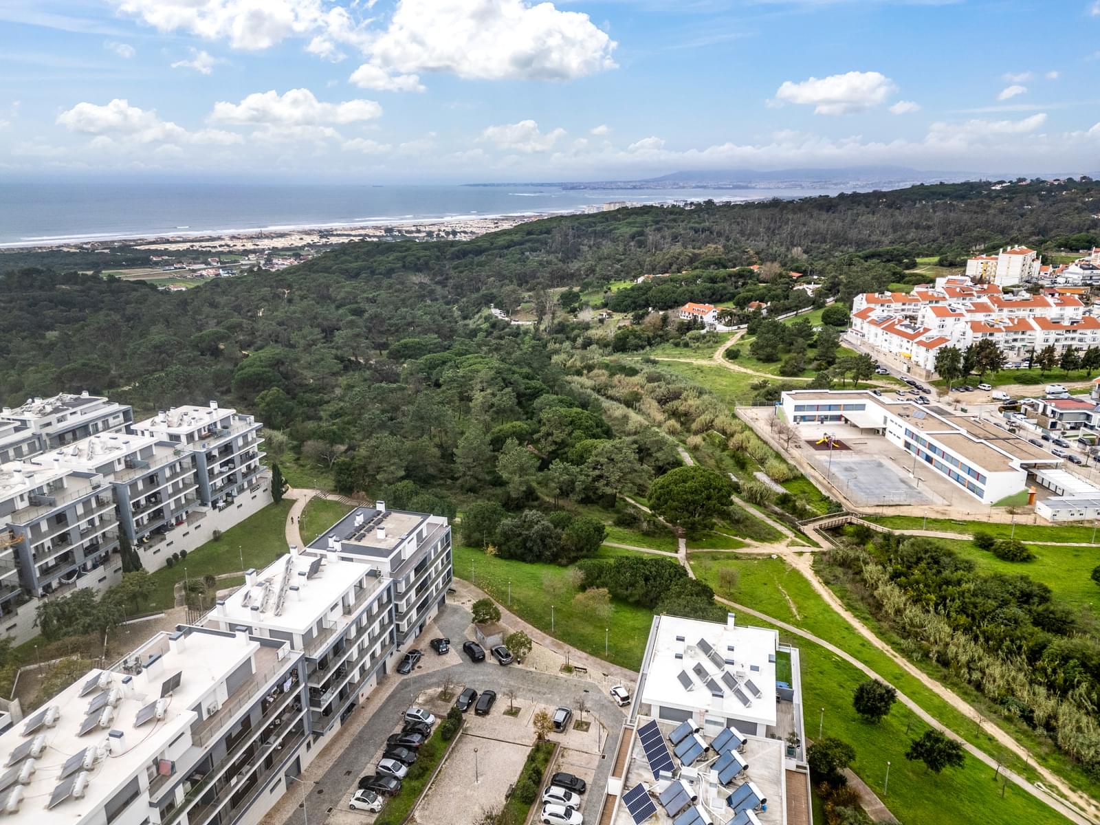 Penthouse T3 com vista, Aroeira, Almada - Imagem 4