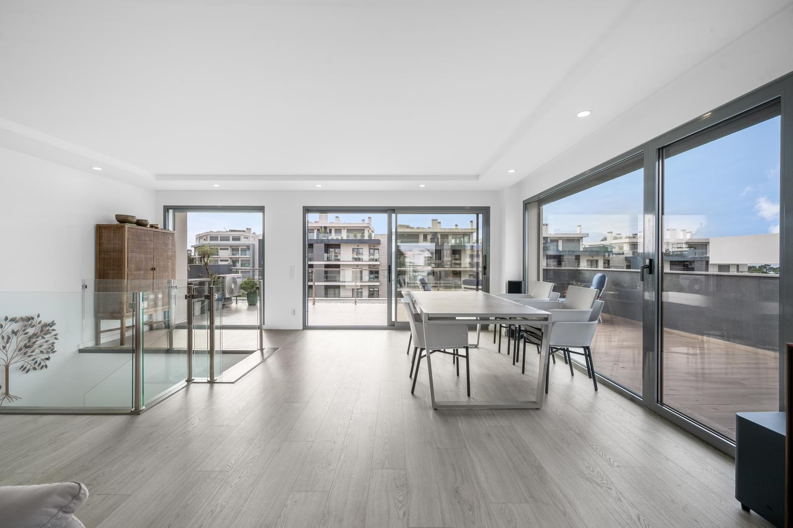 Penthouse T3 com vista, Aroeira, Almada - Imagem 6