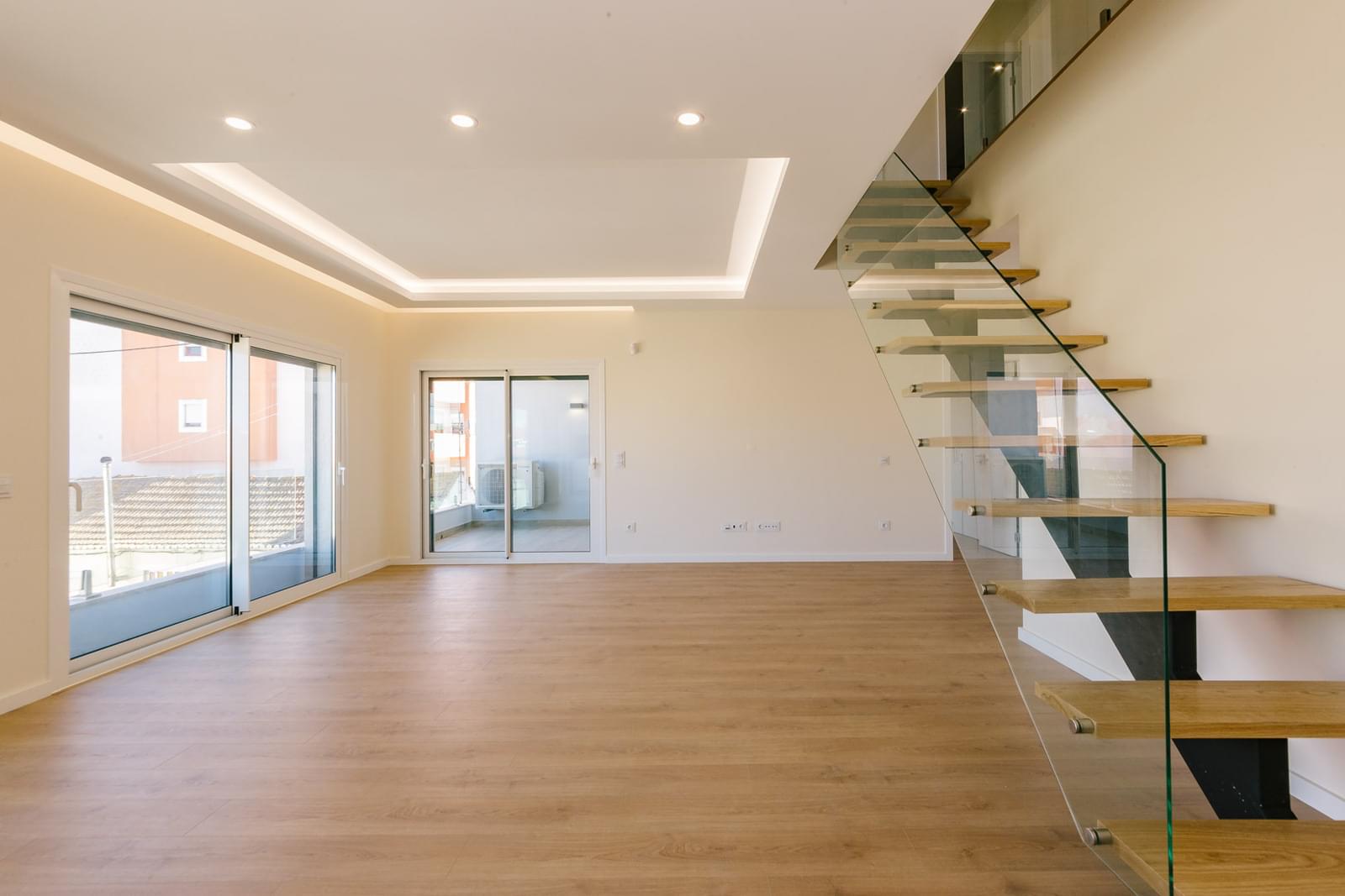 Duplex T4 com jardim, Alcochete - Imagem 11