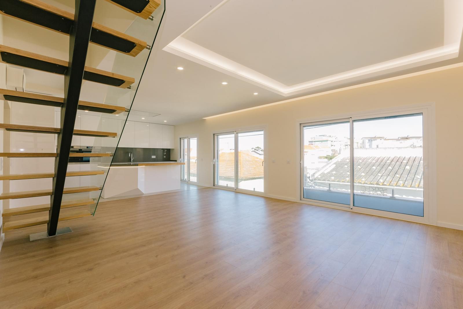 Duplex T4 com jardim, Alcochete - Imagem 13