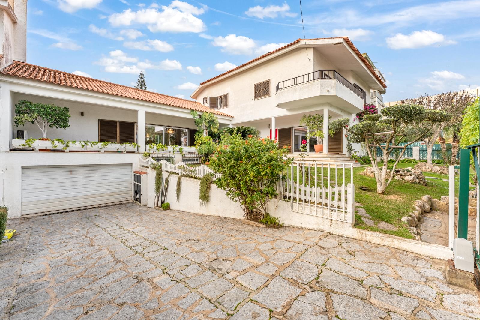 4 Bedroom Villa/Townhouse's Image 28