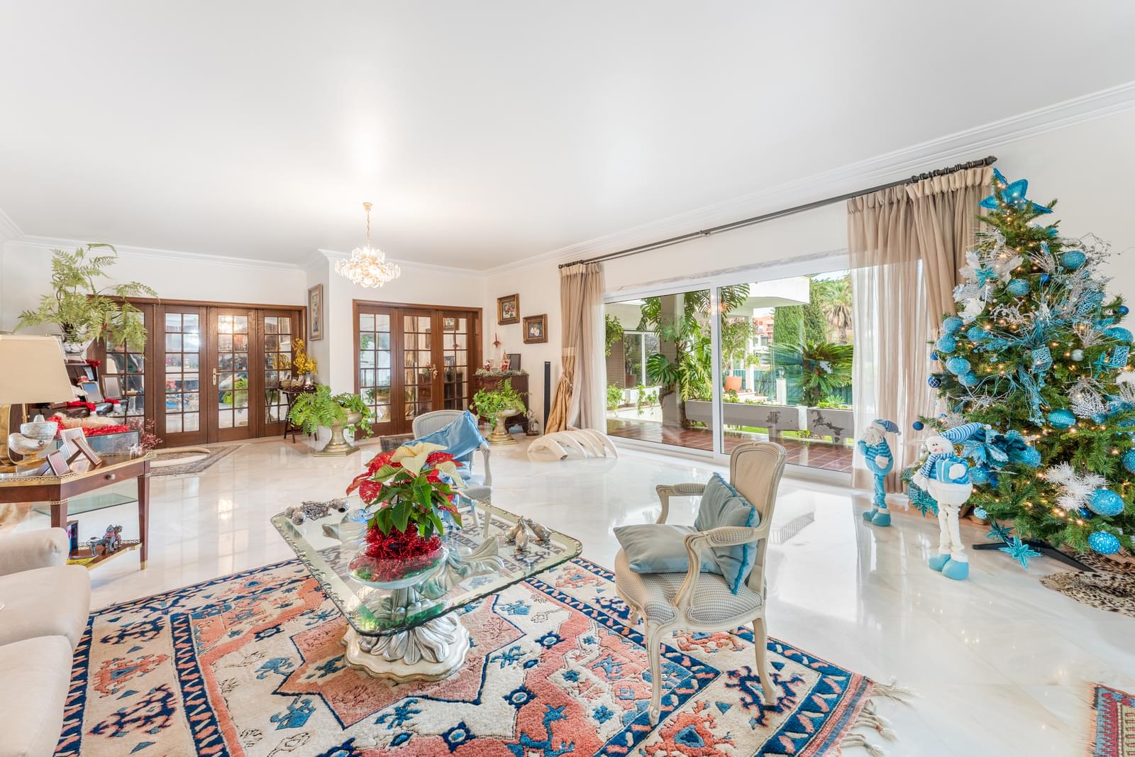 4 Bedroom Villa/Townhouse's Image 5