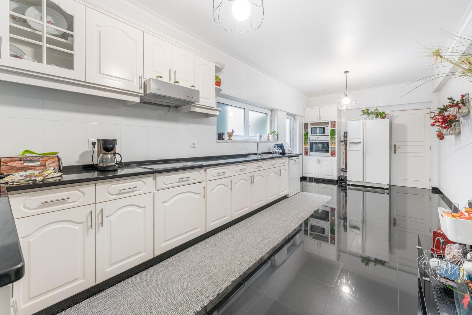 4 Bedroom Villa/Townhouse's Image 9