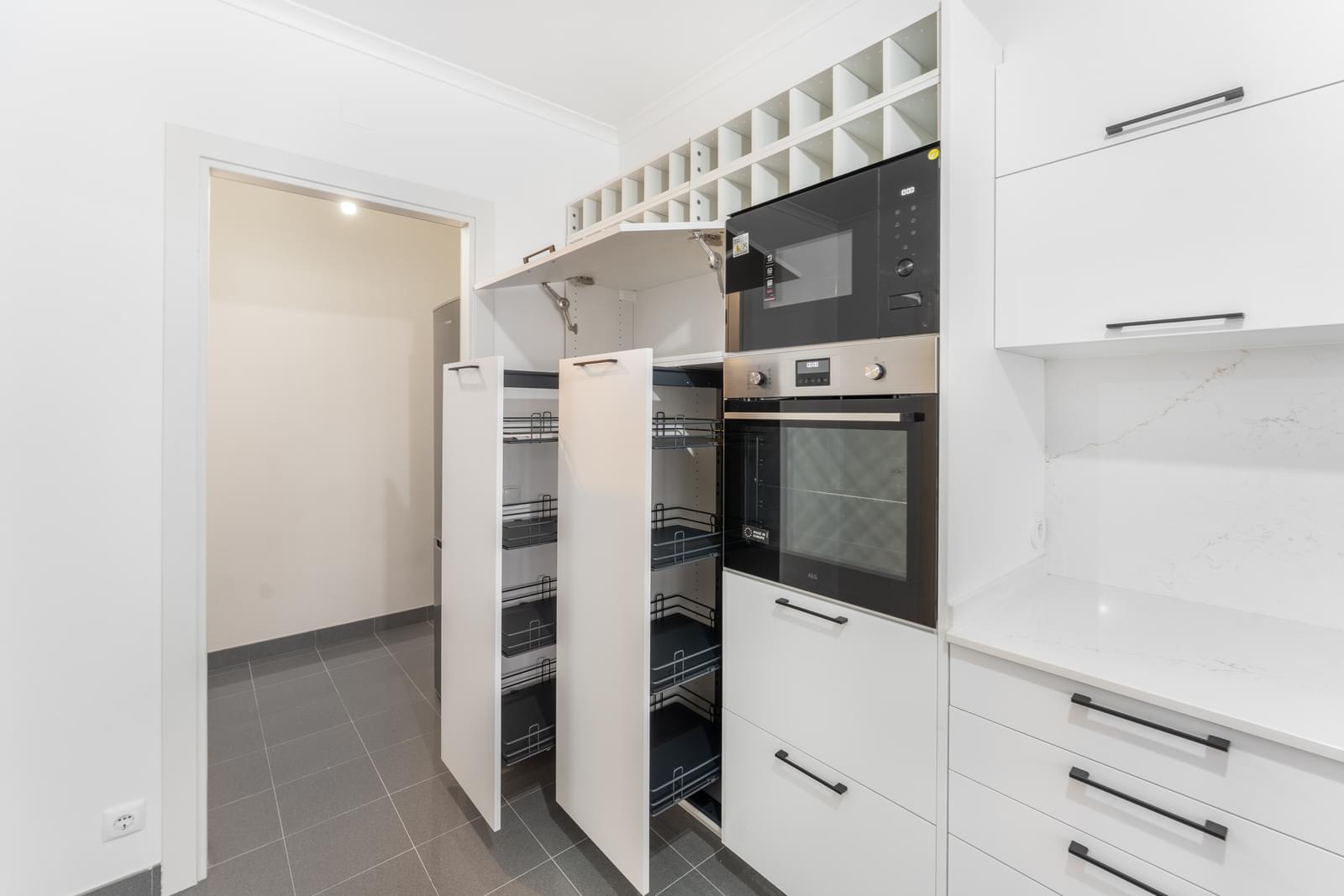 Apartamento T3 com estacionamento, Praça de Espanha, Lisboa - Imagem 23