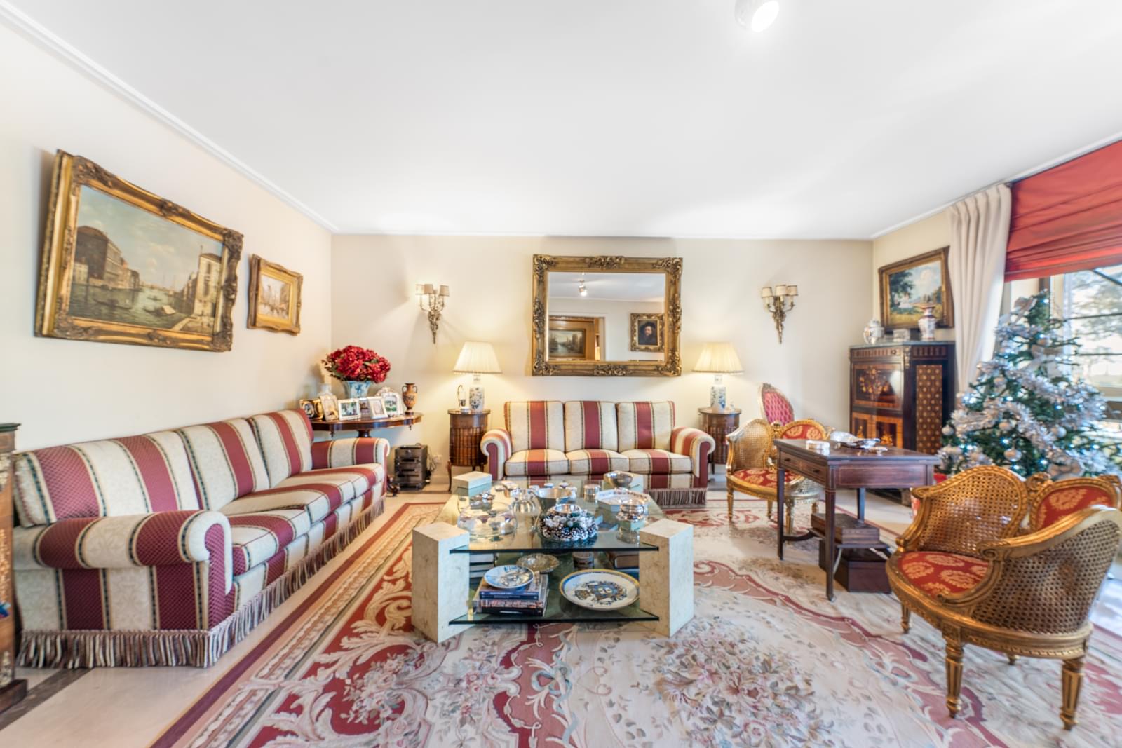 Apartamento T4 com piscina, Sete Rios, Lisboa - Imagem 4