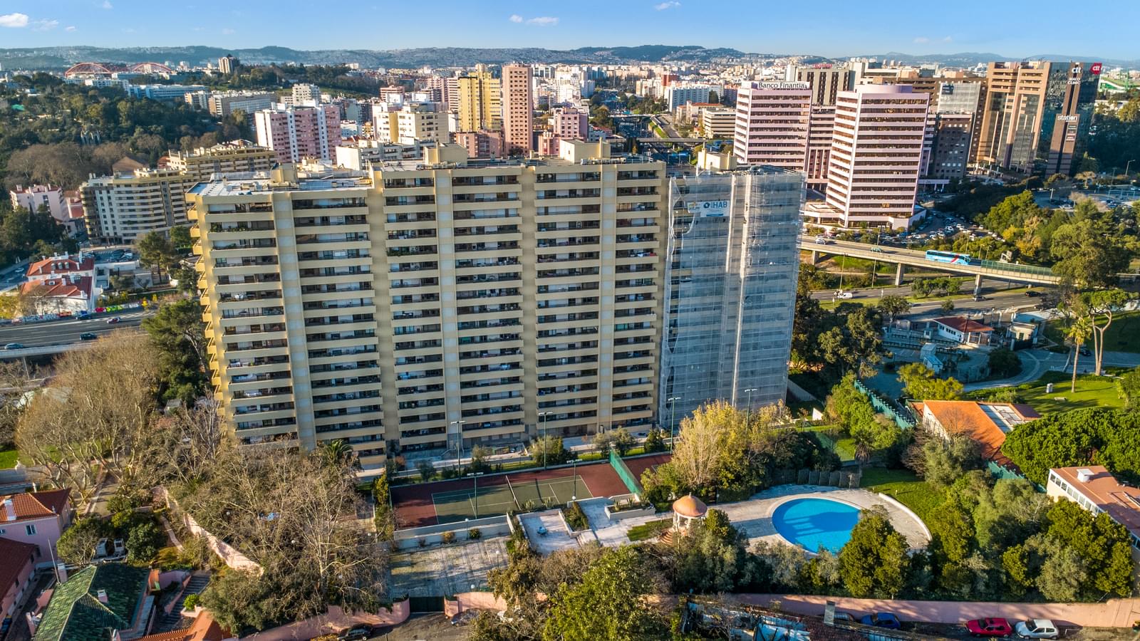 Apartamento T4 com piscina, Sete Rios, Lisboa - Imagem 33