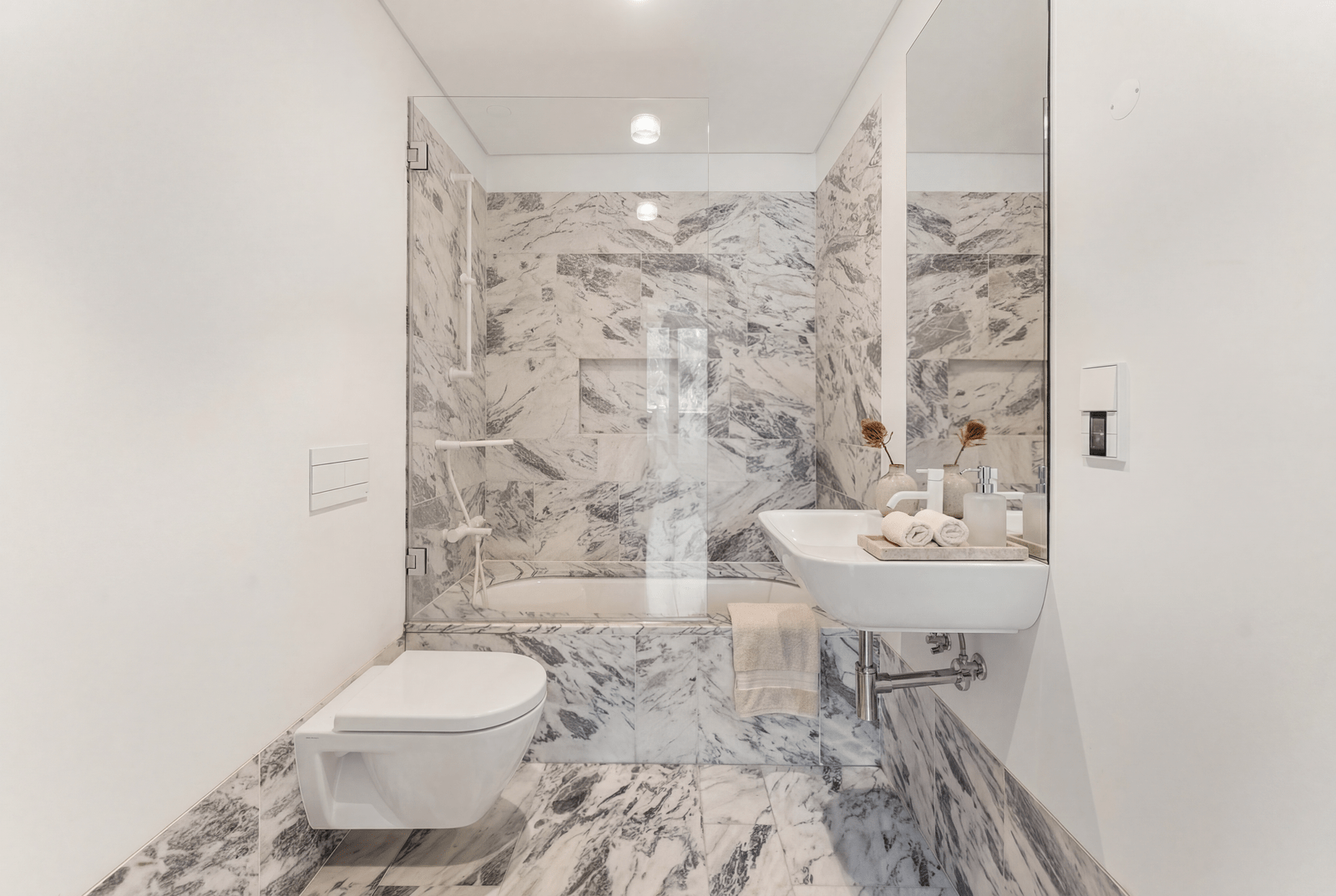 1 Bedroom Apartment/Flat's Image 6