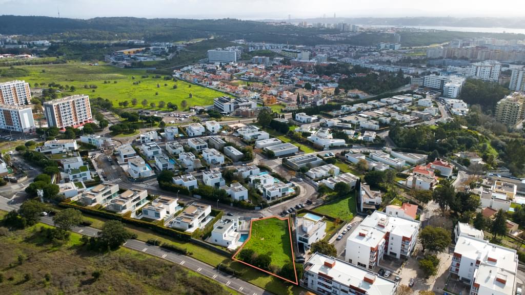 Land 1273 m2, Carnaxide, Oeiras 4110438578