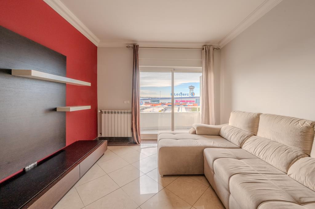 2 Bedroom Apartment with parking, Montijo 962056014