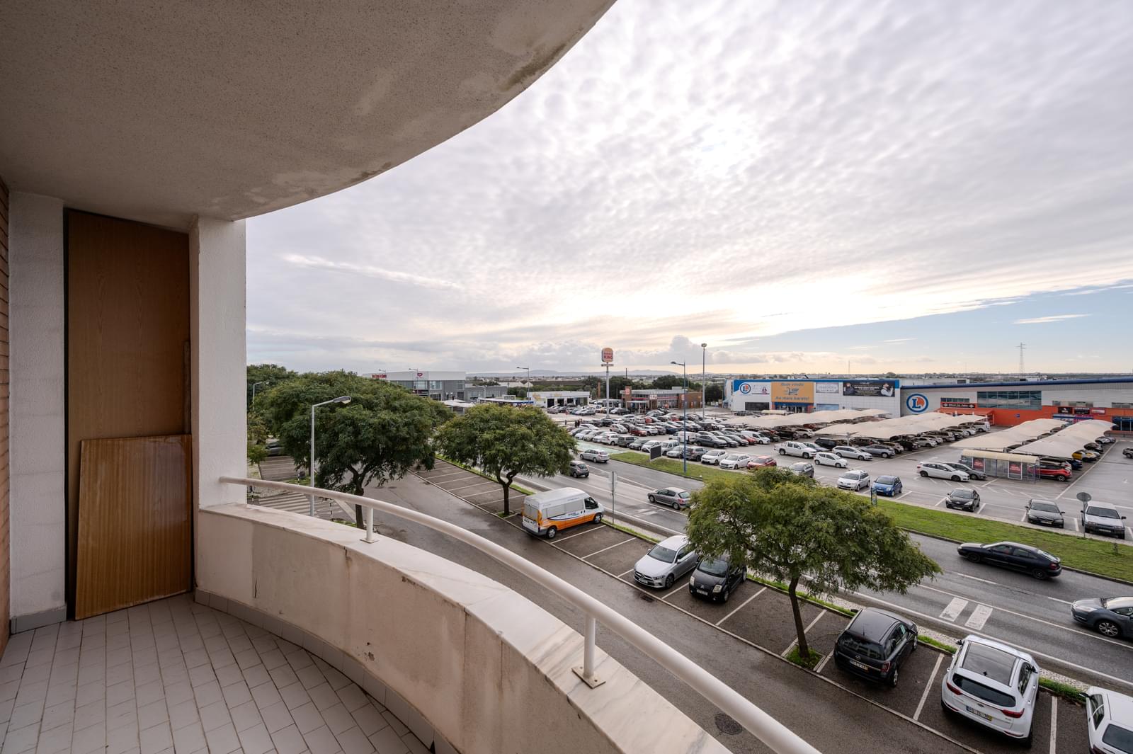 Apartamento T2 com estacionamento, Montijo - Imagem 23