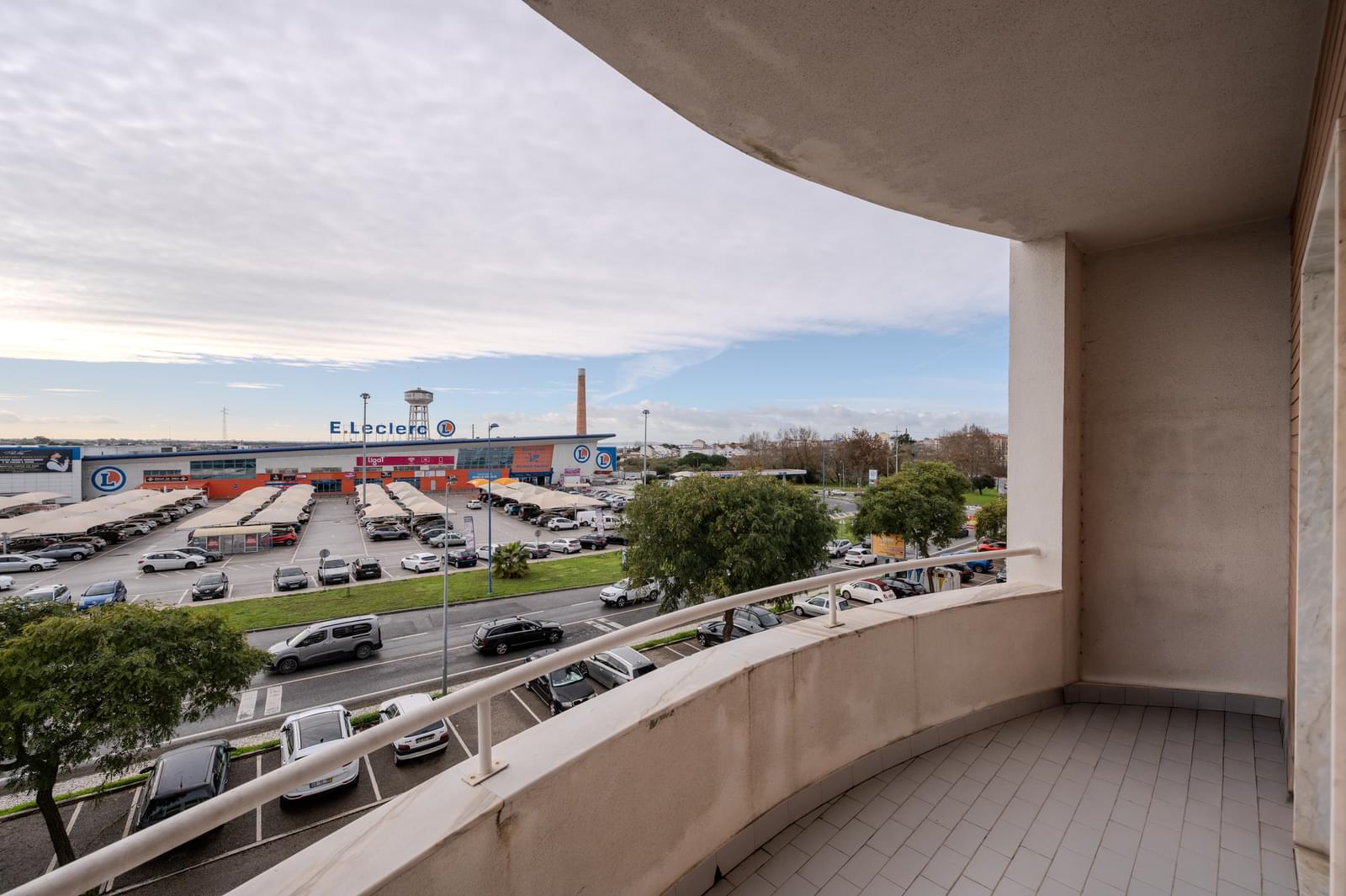 Apartamento T2 com estacionamento, Montijo - Imagem 24